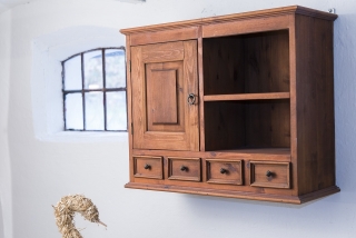 closet-3532936_1280.jpg